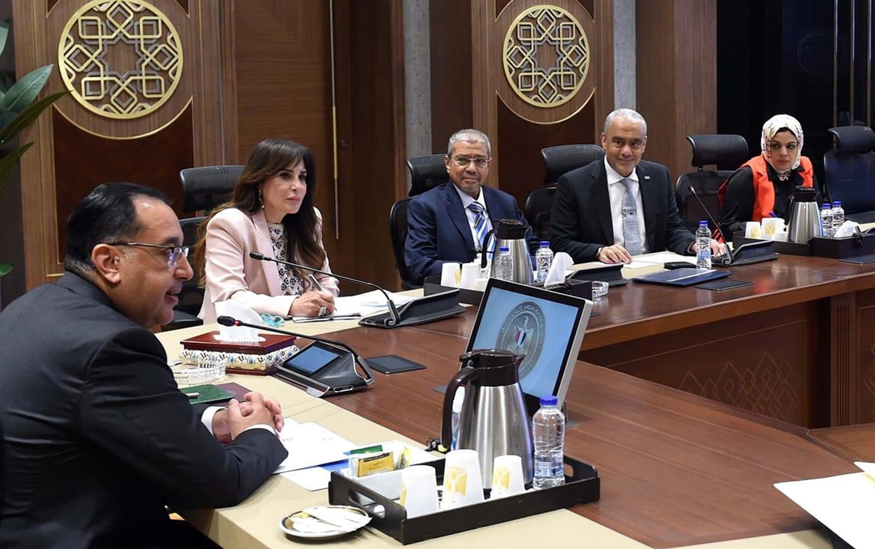 رئيس الوزراء يستقبل المهندس إبراهيم العربى والمهندس محمد العربى